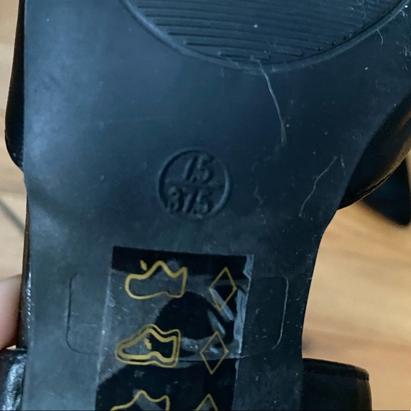 Le chateau heels - Picture 5 of 6